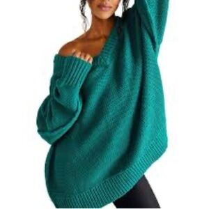 NWT Free People oversize  Teal Sweater size Small